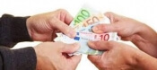 Nederlands lenen weer meer geld