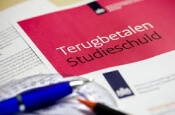 Geld lenen door studenten leidt tot daling aanmeldingen